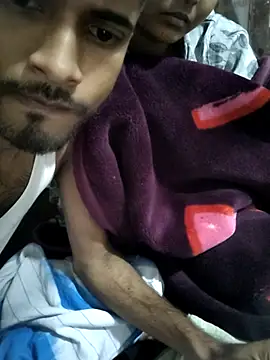 Snapshot of maskedlover321 chatting on 11/13/25, 05:01 maskedlover321 online show from 11/13/25, 05:01