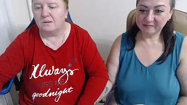 Snapshot of Bertie_Adeline chatting on 10/08/25, 06:16 Bertie Adeline online show from 10/08/25, 06:16