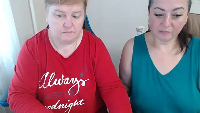 Snapshot of Bertie_Adeline chatting on 10/09/25, 07:39 Bertie Adeline online show from 10/09/25, 07:39