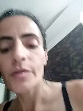 Snapshot of Gecenin_Kralicesi chatting on 11/27/25, 06:10 Gecenin Kralicesi online show from 11/27/25, 06:10