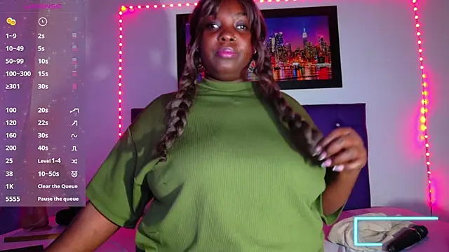 ebony NeighborMoans online show from 01/15/26, 03:00