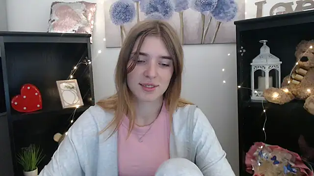 JuiceLips   online show from 09/11/25, 06:46