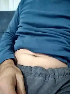 Snapshot of fearleass chatting on 11/28/25, 08:33 fearleass online show from 11/28/25, 08:33