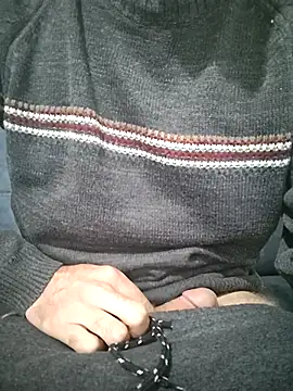 Snapshot of fearleass chatting on 12/03/25, 07:12 fearleass online show from 12/03/25, 07:12