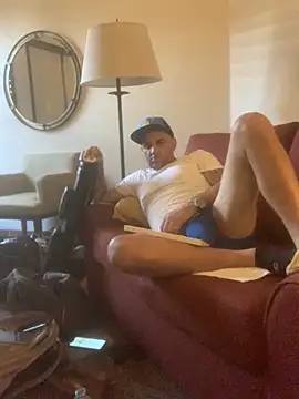 Hothotboyg online show from 11/27/25, 11:51