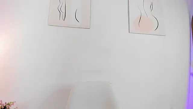 Snapshot of elzafuentes1 chatting on 09/30/25, 07:19 elzafuentes1 online show from 09/30/25, 07:19