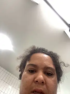 wishuhope4 online show from 10/17/25, 08:17