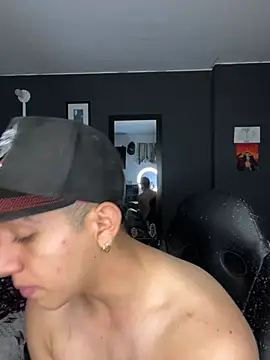 OliverrSilver online show from 04/23/26, 01:07