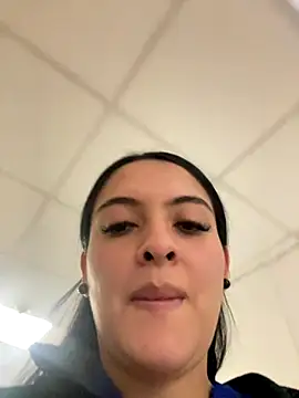 marianm29 online show from 11/19/25, 12:16