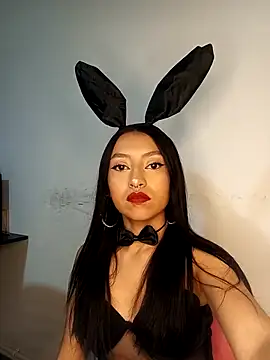 Luna Moo  online show from 10/10/25, 04:33