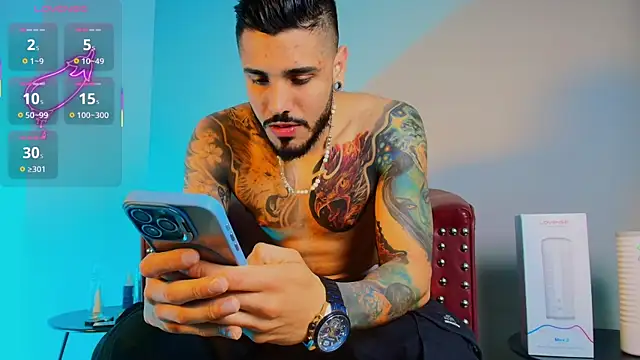 Snapshot of amodeus_bael_ chatting on 09/28/25, 11:10 amodeus bael online show from 09/28/25, 11:10