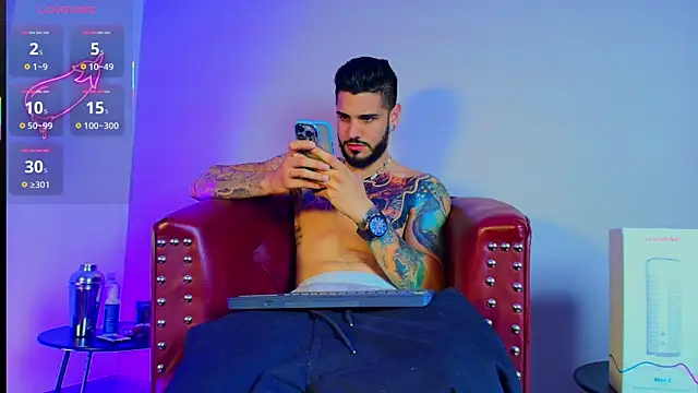 Snapshot of amodeus_bael_ chatting on 10/07/25, 10:51 amodeus bael online show from 10/07/25, 10:51