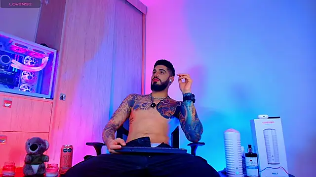 amodeus bael  online show from 04/09/26, 10:15