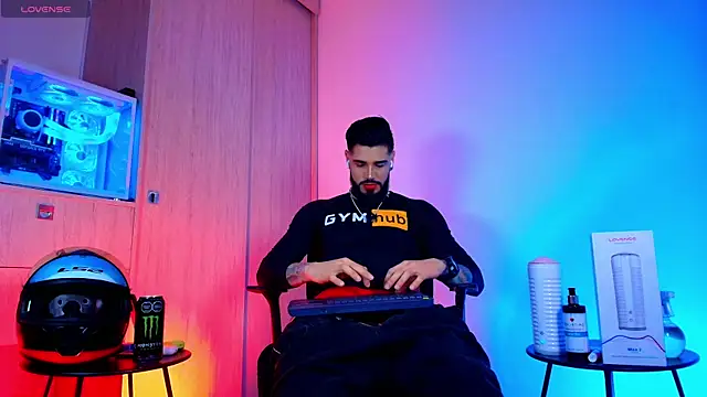 amodeus bael  online show from 04/16/26, 10:56