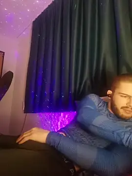 EyesNeverLies online show from 03/03/26, 10:37