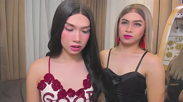 MaxCollins online show from 11/28/25, 08:44