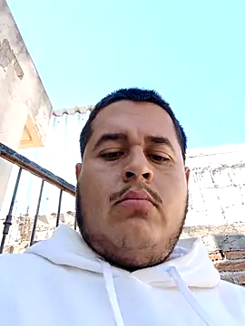 Snapshot of Jovenlechoso2044 chatting on 12/16/25, 06:02 Jovenlechoso2044 online show from 12/16/25, 06:02