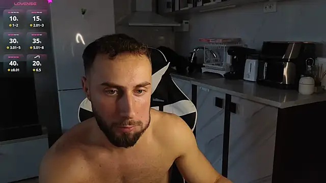 Snapshot of RyanStorm_ chatting on 10/31/25, 03:13 RyanStorm online show from 10/31/25, 03:13