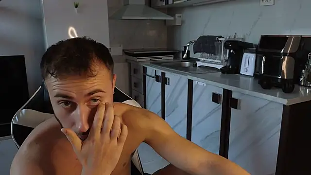 Snapshot of RyanStorm_ chatting on 11/06/25, 02:29 RyanStorm online show from 11/06/25, 02:29