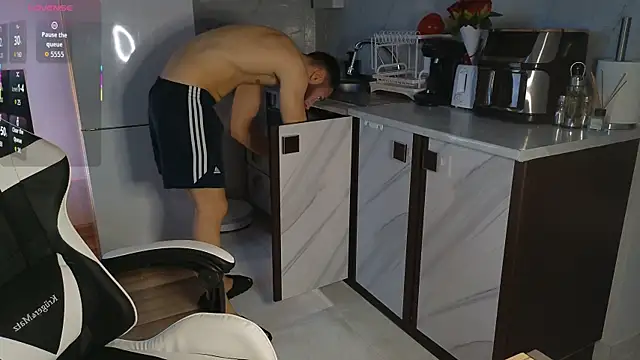 Snapshot of RyanStorm_ chatting on 11/09/25, 03:10 RyanStorm online show from 11/09/25, 03:10