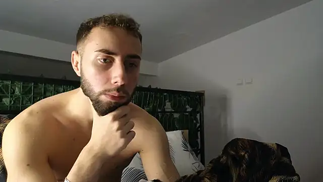 Snapshot of RyanStorm_ chatting on 11/28/25, 12:52 RyanStorm online show from 11/28/25, 12:52