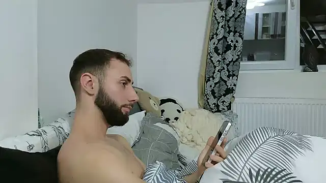 Snapshot of RyanStorm_ chatting on 01/13/26, 04:23 RyanStorm online show from 01/13/26, 04:23