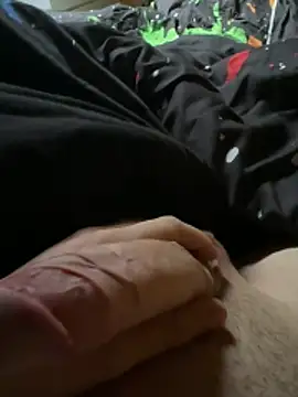 Snapshot of escobryuf chatting on 12/02/25, 02:23 escobryuf online show from 12/02/25, 02:23