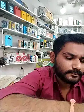 avi007p online show from 10/04/25, 09:51