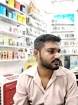 avi007p online show from 10/19/25, 01:01