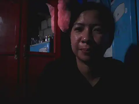 Snapshot of Prettymauixx chatting on 06/07/26, 01:59 Prettymauixx online show from 06/07/26, 01:59