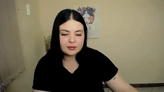 Snapshot of _Trisha_li chatting on 09/09/25, 12:59 Trisha li online show from 09/09/25, 12:59