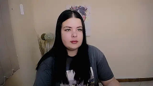 Snapshot of _Trisha_li chatting on 09/13/25, 06:24 Trisha li online show from 09/13/25, 06:24