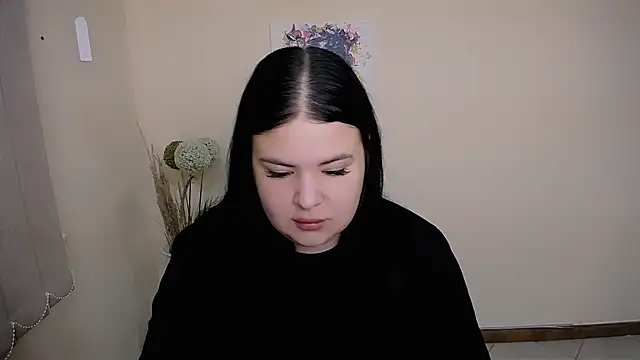 Snapshot of _Trisha_li chatting on 09/14/25, 06:12 Trisha li online show from 09/14/25, 06:12