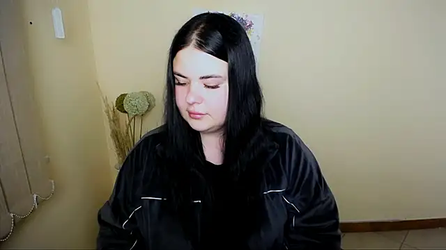 Snapshot of _Trisha_li chatting on 10/20/25, 11:54 Trisha li online show from 10/20/25, 11:54