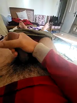 WelloffUpthrow online show from 12/16/25, 07:24