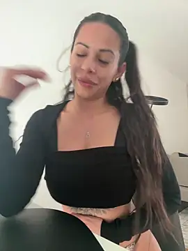 Teparolaverga1990 online show from 04/09/26, 11:15