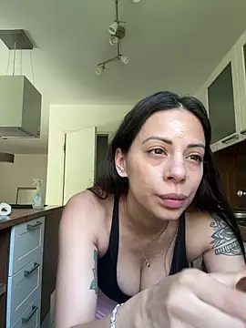 Teparolaverga1990 online show from 04/22/26, 09:01