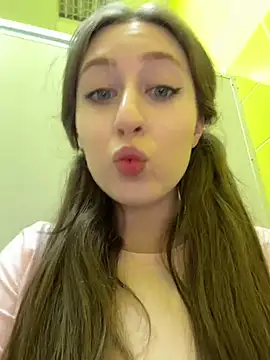 FroggyAnna online show from 03/23/26, 04:44