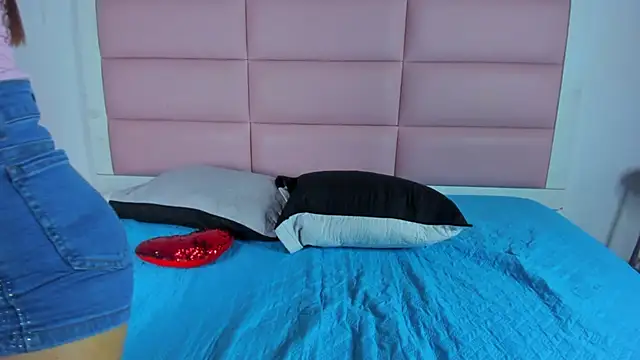 Aliss Aron online show from 03/27/26, 07:46