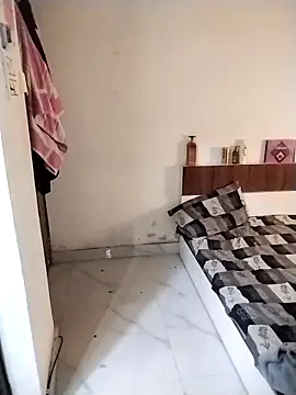 Sexy vernilla online show from 11/08/25, 06:07