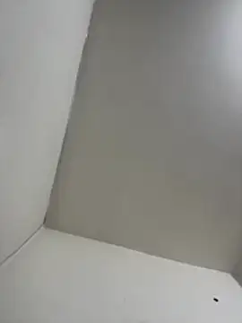 Snapshot of skullvalu chatting on 03/27/26, 07:14 skullvalu online show from 03/27/26, 07:14