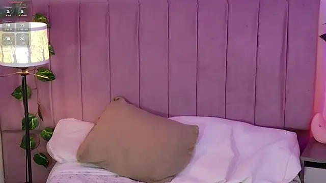 VioletBlacke  online show from 11/11/25, 02:50