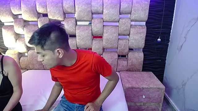 Snapshot of NatyyAlex chatting on 10/28/25, 08:11 NatyyAlex online show from 10/28/25, 08:11