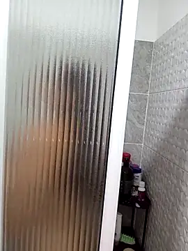 LoanaSantos online show from 10/11/25, 09:35