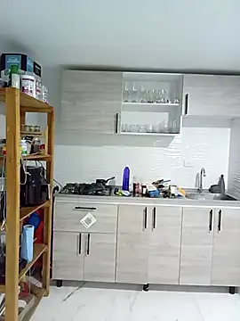 LoanaSantos online show from 04/01/26, 01:06