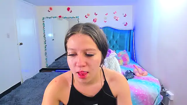 Luna Analya online show from 09/11/25, 12:05