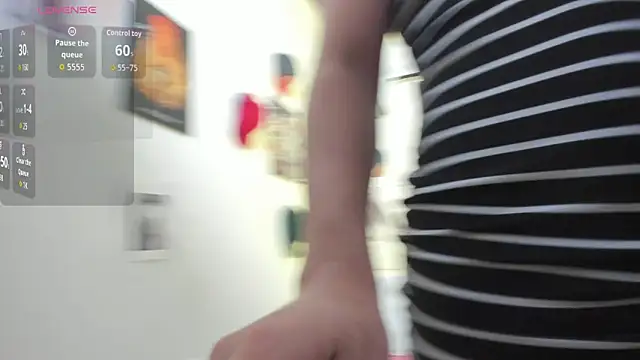 Rihanna hotx online show from 02/21/26, 02:56