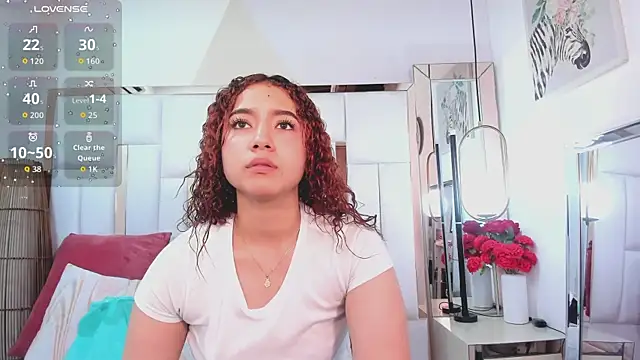 megannherrera online show from 04/14/26, 08:15