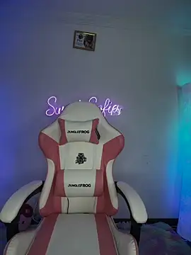 sofi sweet 7 online show from 03/11/26, 06:25