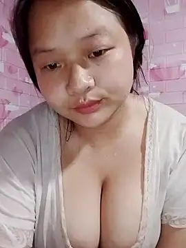 girl-babi online show from 04/05/26, 09:39